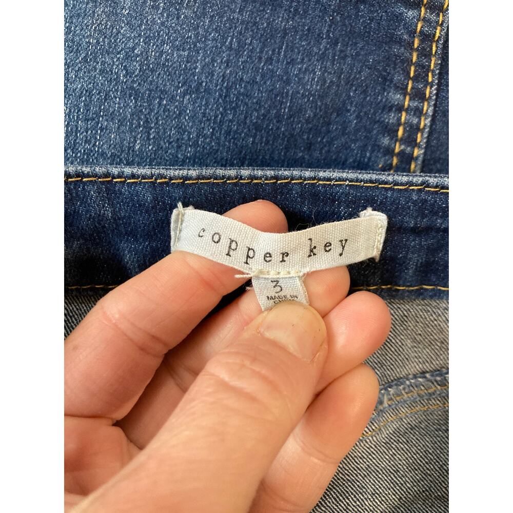 Copper Key Juniors Denim Skirt, Size 3 - Picture 3 of 5
